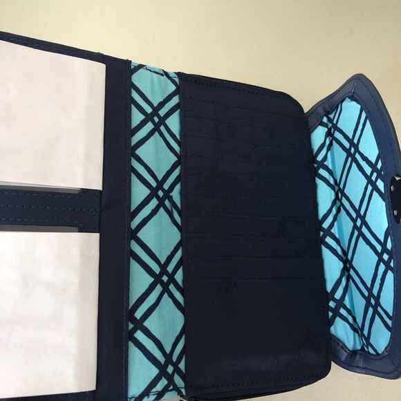 Vera Bradley Cuban Tiles Wristlet - Picture 4 of 4